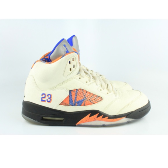 2018 JORDAN RETRO 5 INTERNATIONAL FLIGHT 8 (USED) - Picture 1 of 5